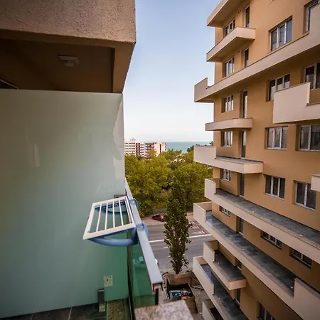 Moonlight Apartments Mamaia Exterior foto